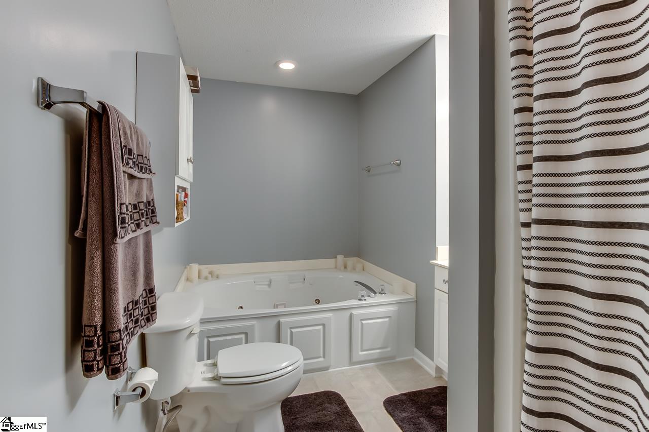 100 Talon Court Anderson, SC 29621 - Photo 22 of 36