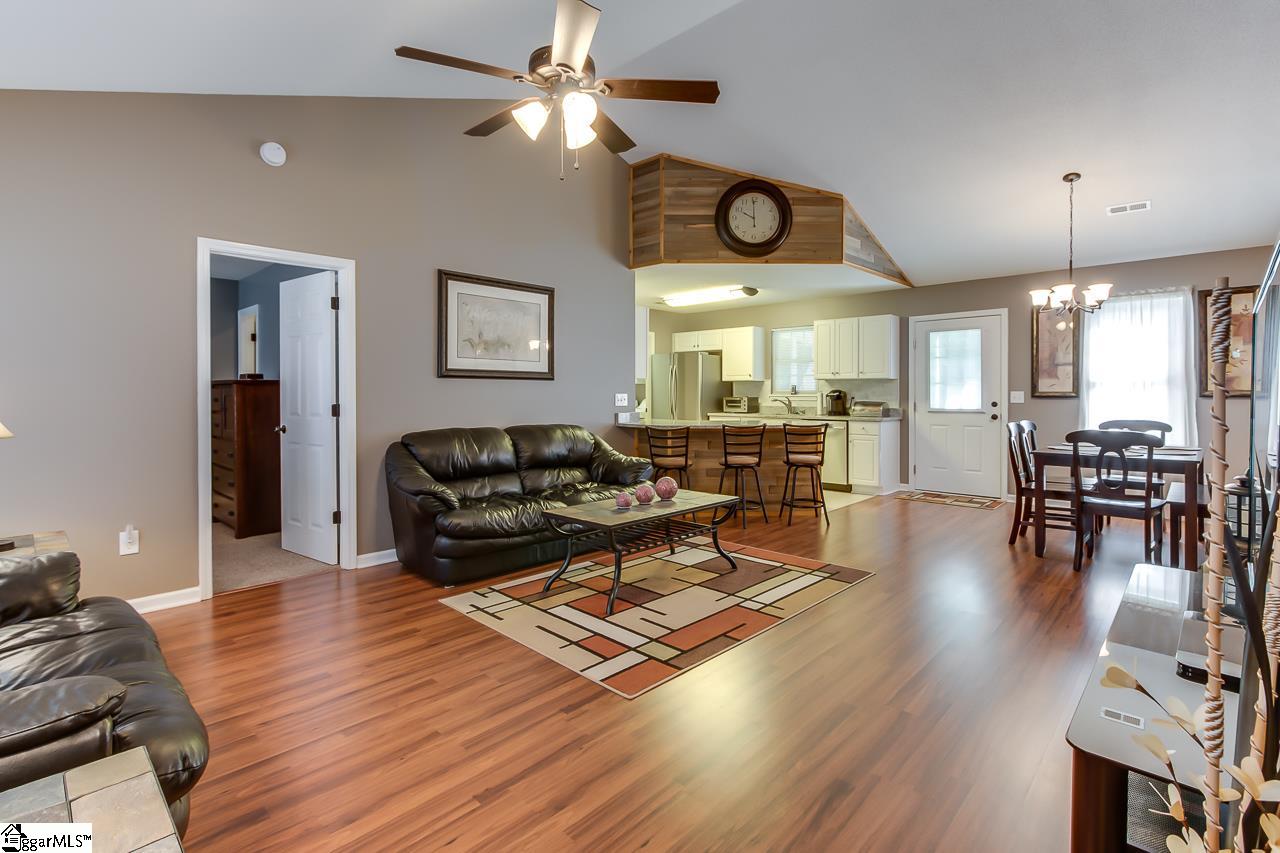 100 Talon Court Anderson, SC 29621 - Photo 6 of 36
