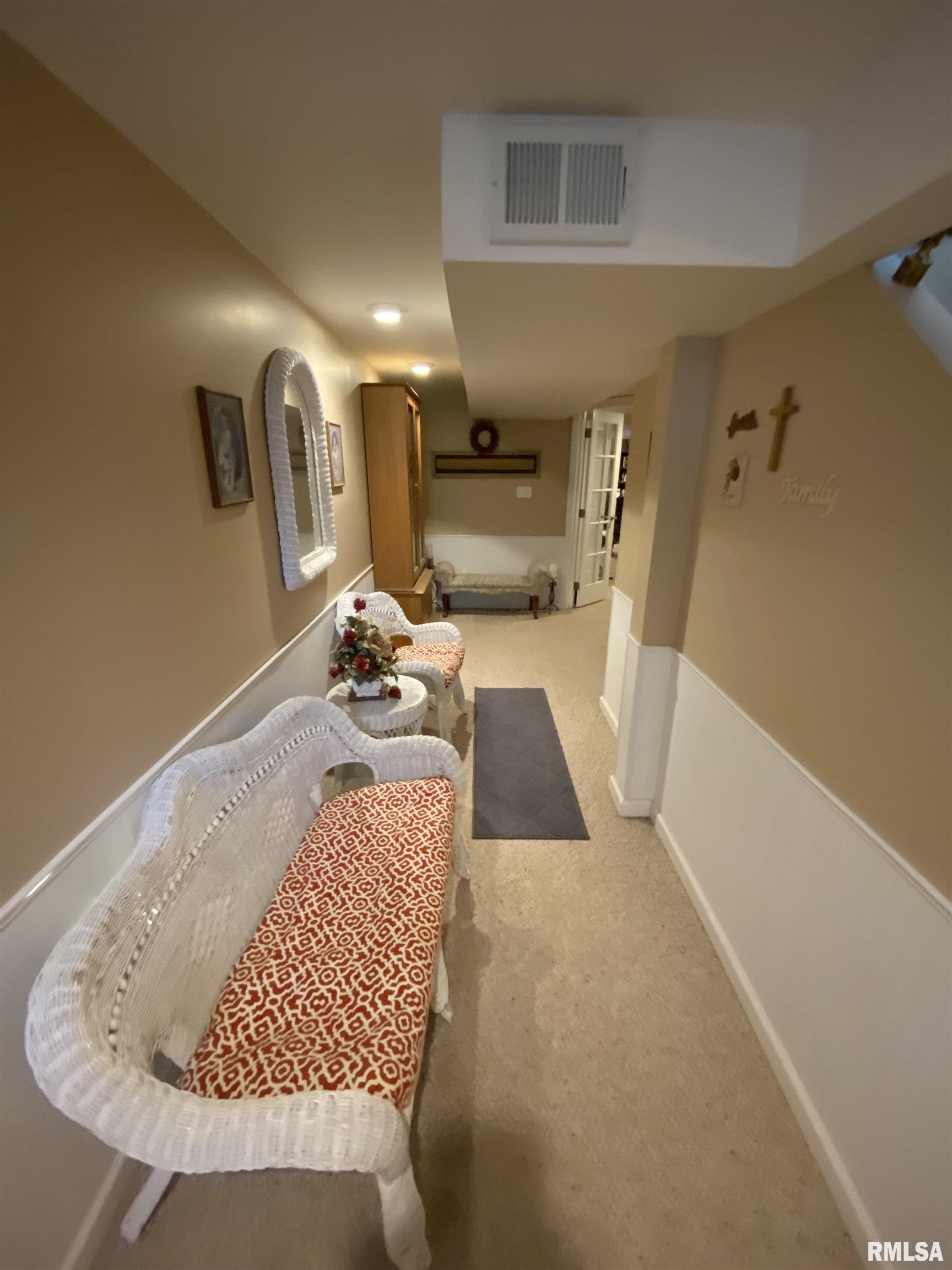 206 Golf Lane Centralia, IL 62801 - Photo 12 of 21