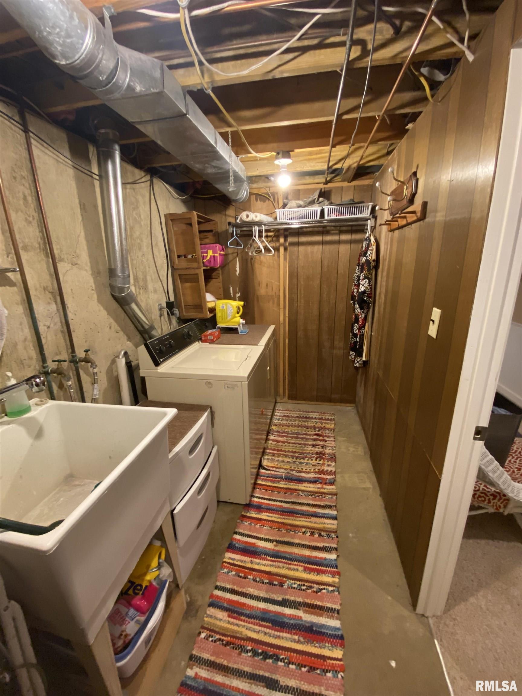 206 Golf Lane Centralia, IL 62801 - Photo 17 of 21