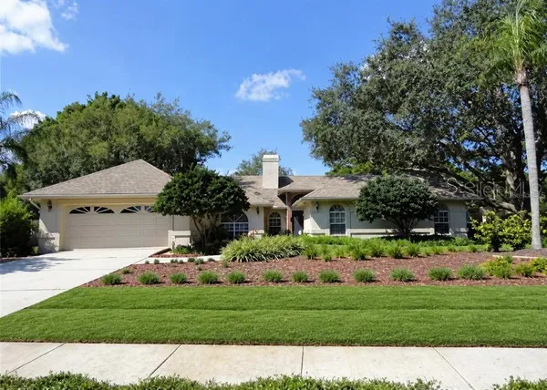 $725,000 | 18106 Fairmead Court, Lutz, FL 33548