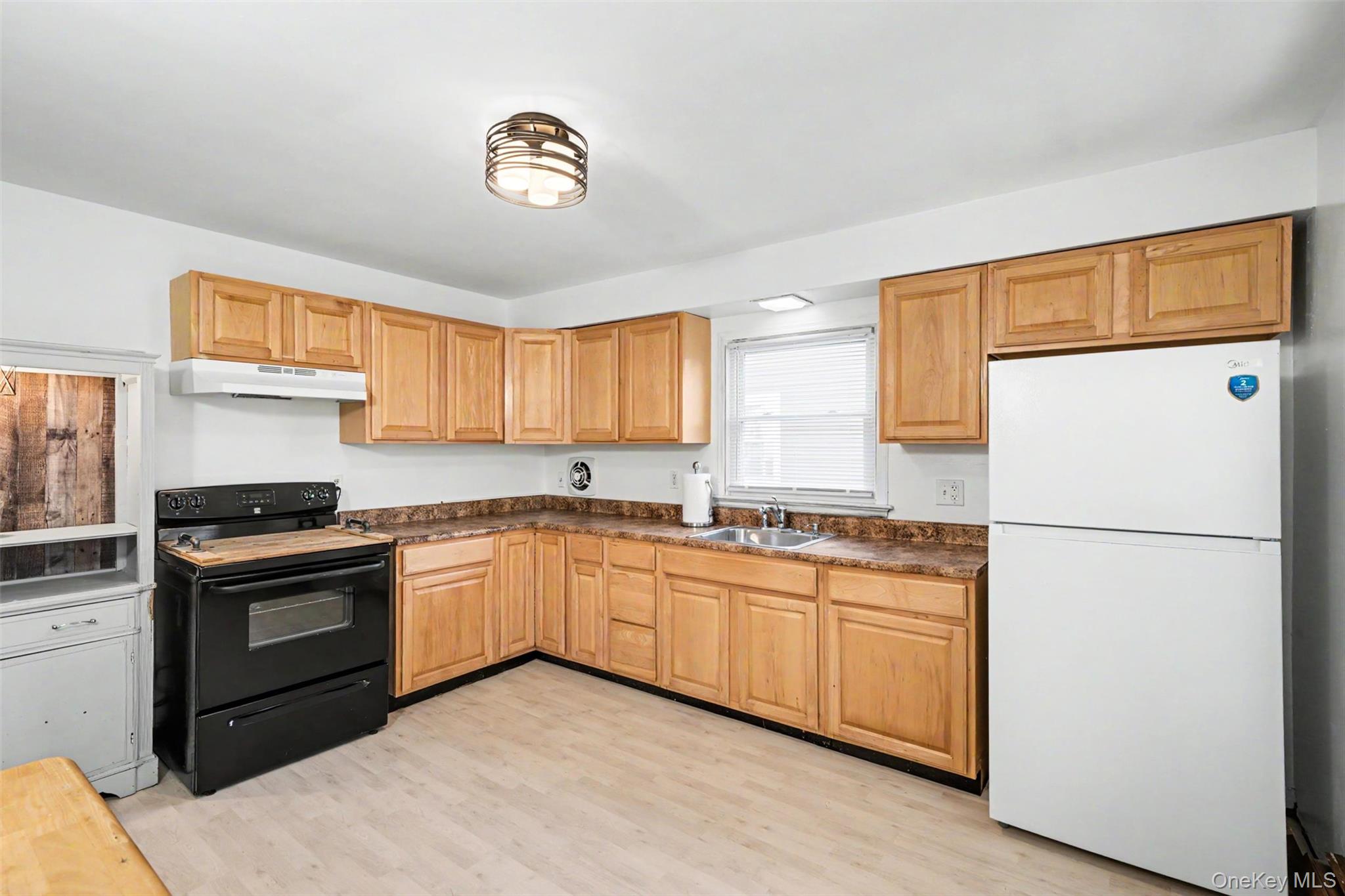 15 Forge Hill Road New Windsor, NY 12553 - Photo 6 of 20 There is a large eat in kitchen