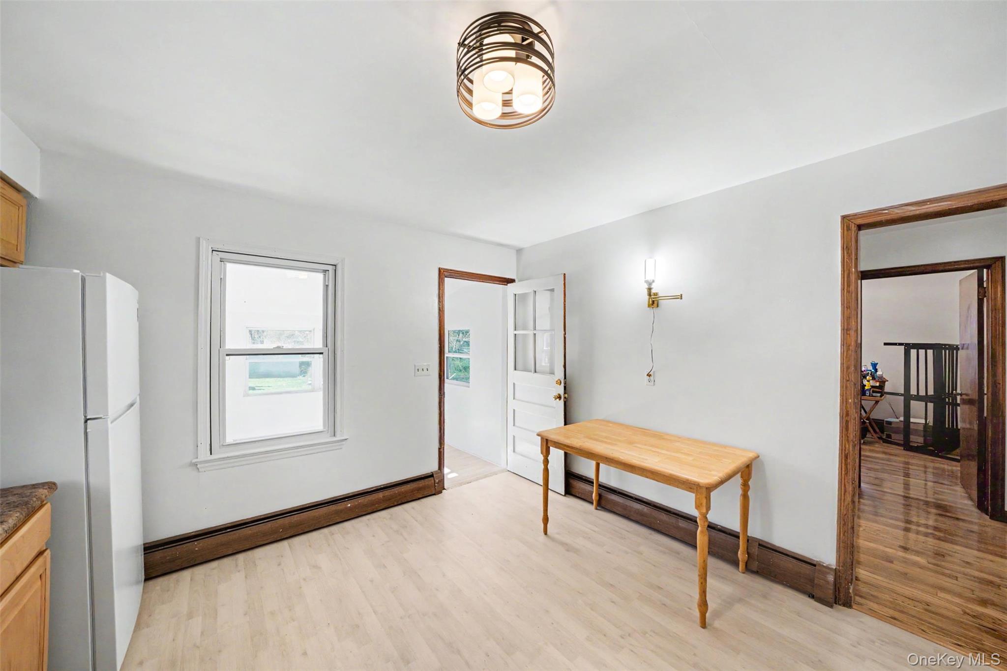 15 Forge Hill Road New Windsor, NY 12553 - Photo 10 of 20 There's more than enough room for a table.