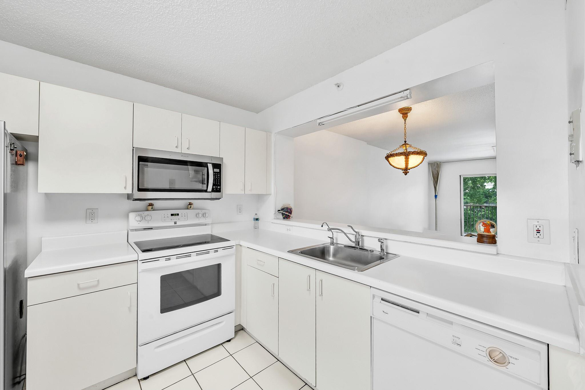 9580 Weldon Circle, Unit 408K Tamarac, FL 33321 - Photo 13 of 48 Photo 13