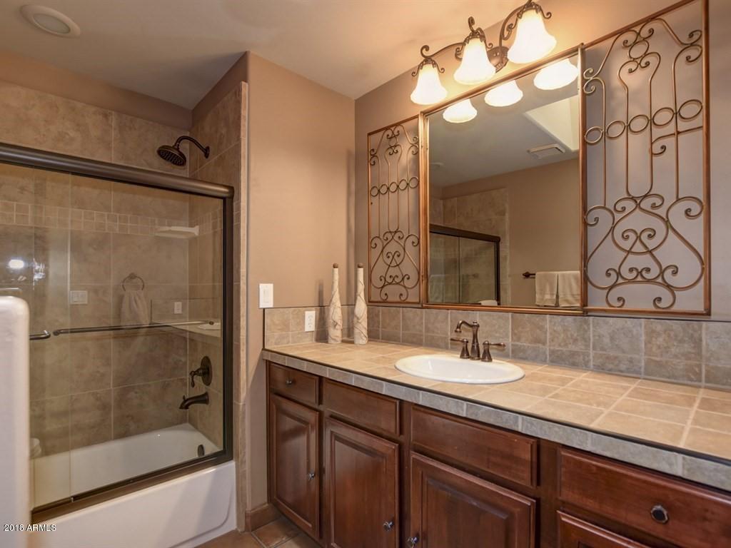 105 Valley Ranch North Prescott, AZ 86303 - Photo 38 of 49 Guest Bathroom