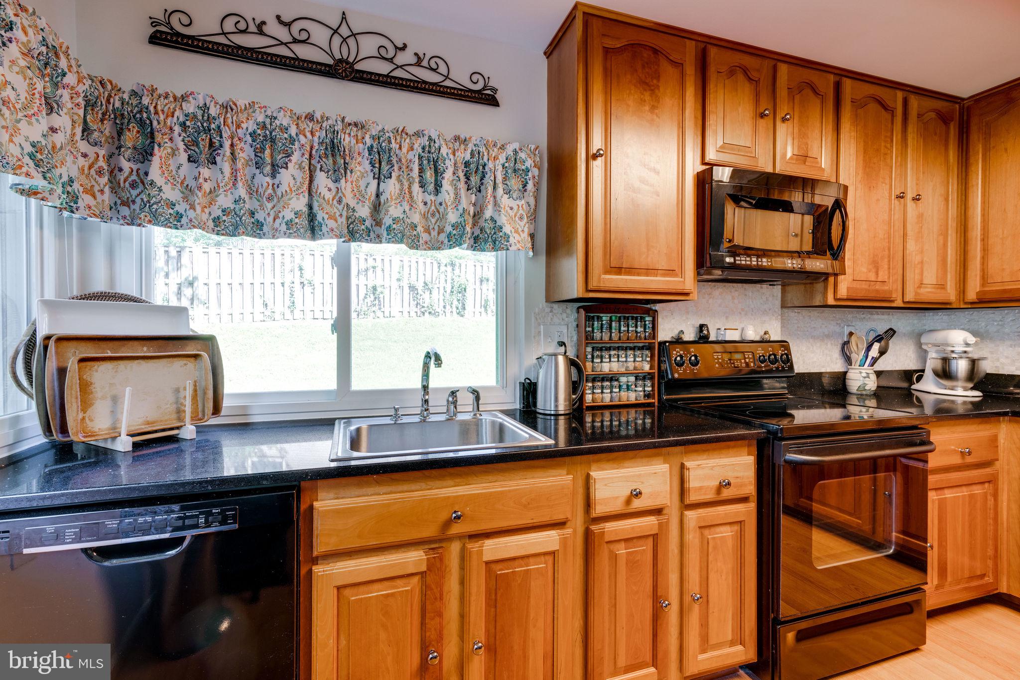 7817 Mulberry Bottom Lane Springfield, VA 22153 - Photo 16 of 55