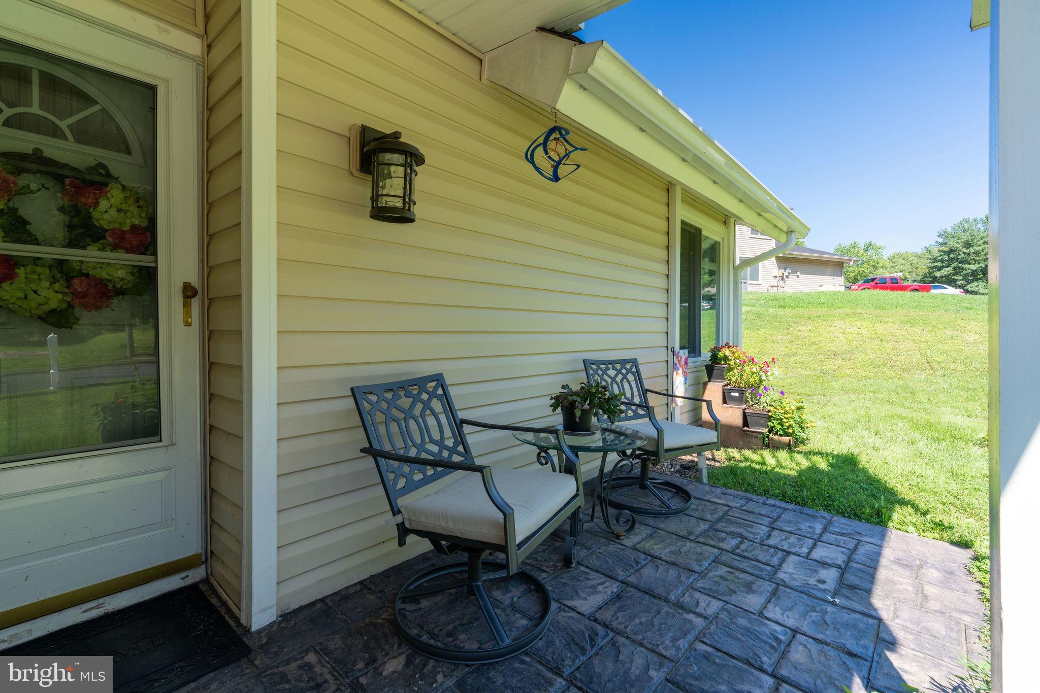 7817 Mulberry Bottom Lane Springfield, VA 22153 - Photo 4 of 55
