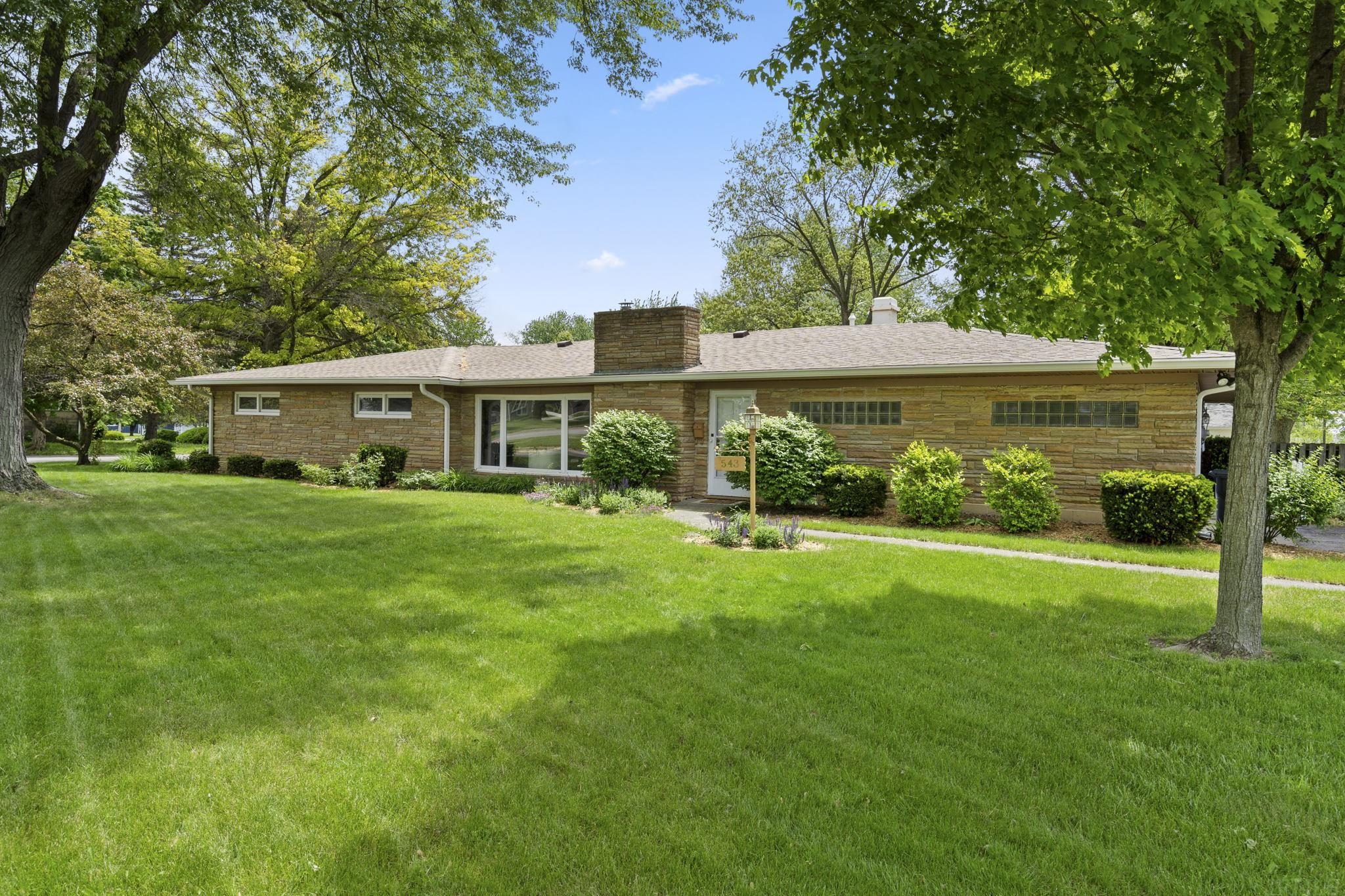 543 Flaxmill Road Huntington, IN 46750 - Photo 1 of 29 Gallery Image 1