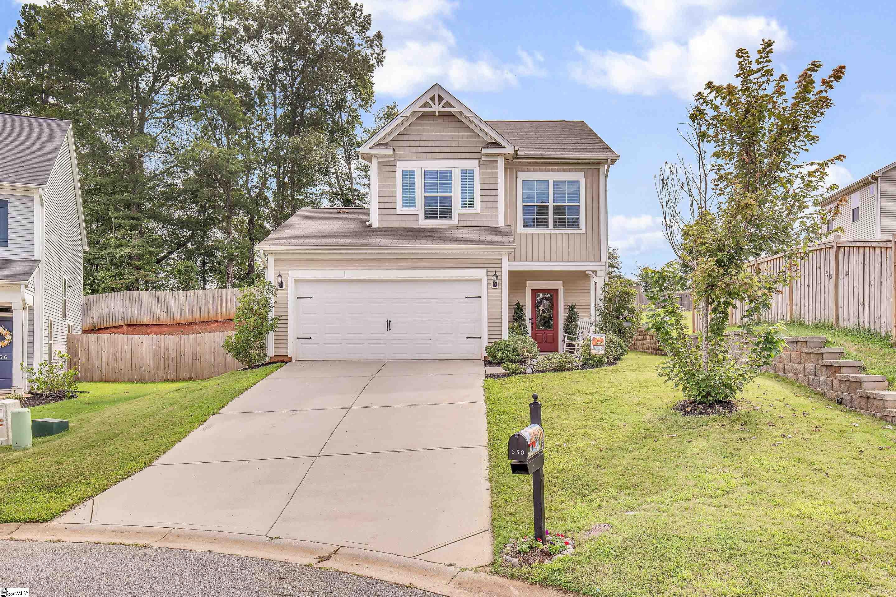 550 Bailey Elizabeth Way Inman, SC 29349 - Photo 1 of 30