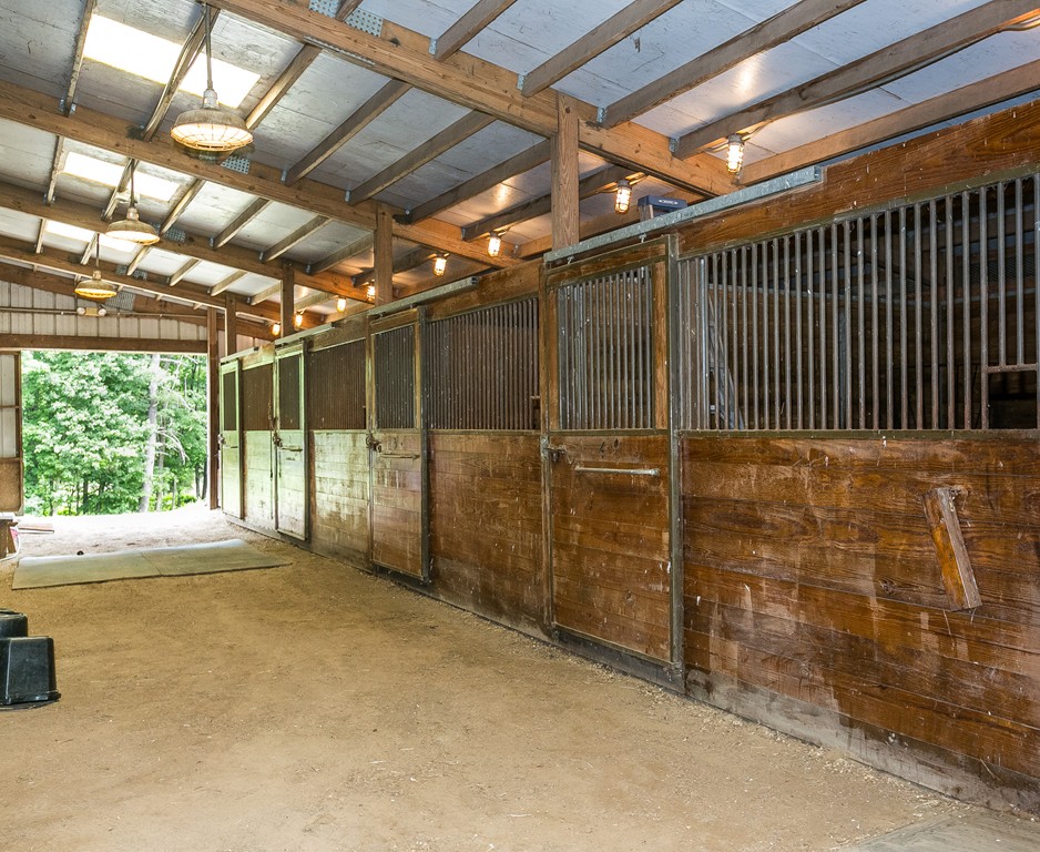 205 Glendale Road Hampden, MA 01036 - Photo 13 of 30