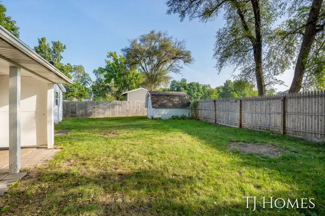 $244,900 | 219 Alpine Street, Wayland, MI 49348