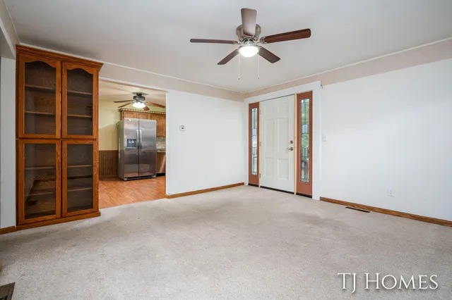 $244,900 | 219 Alpine Street, Wayland, MI 49348