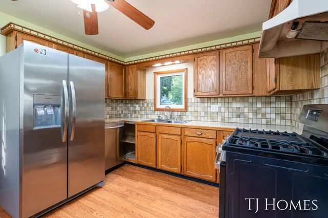 $244,900 | 219 Alpine Street, Wayland, MI 49348