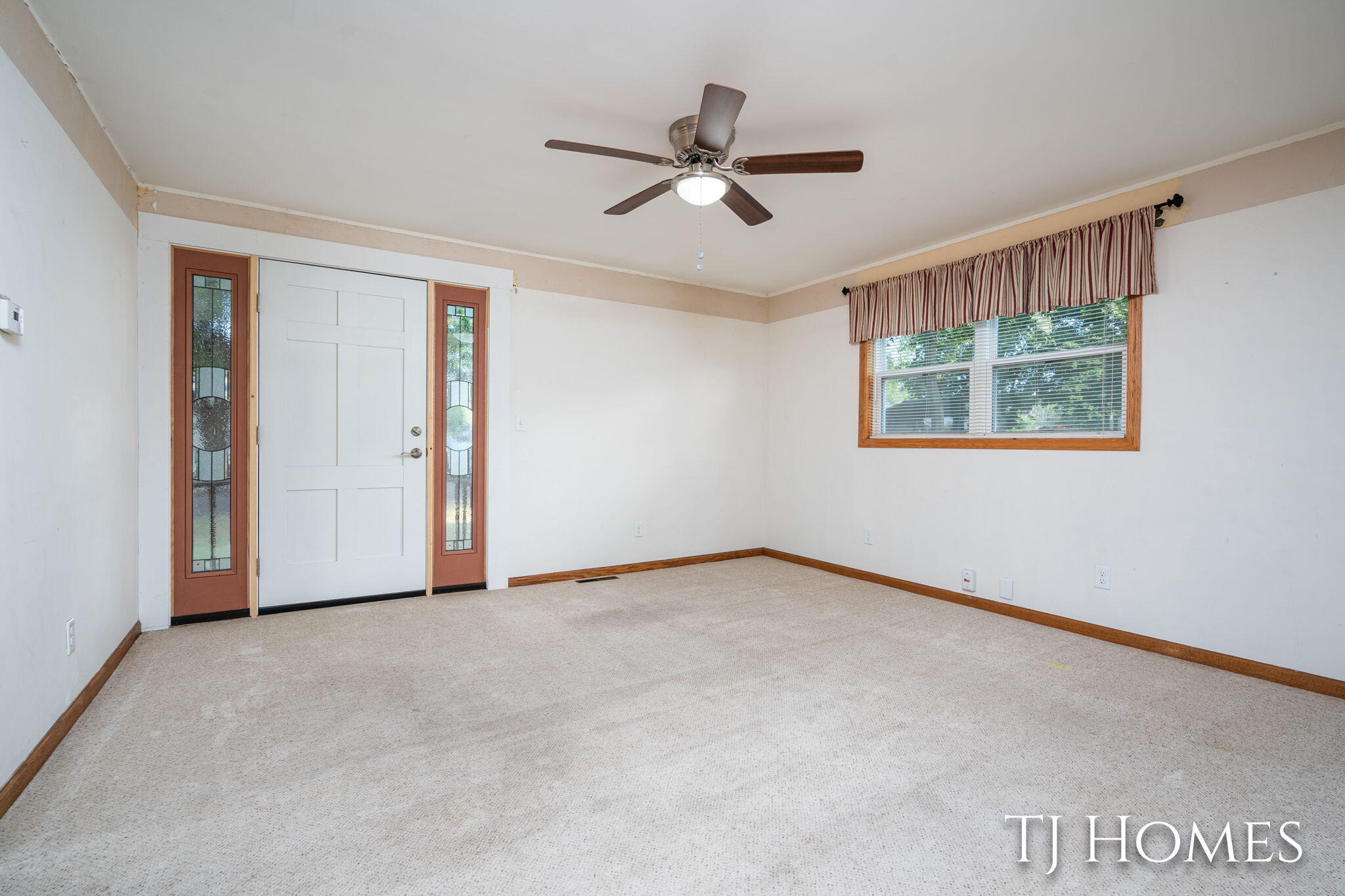 219 Alpine Street Wayland, MI 49348 - Photo 7 of 30 8-web-or-mls-219 Alpine St-8