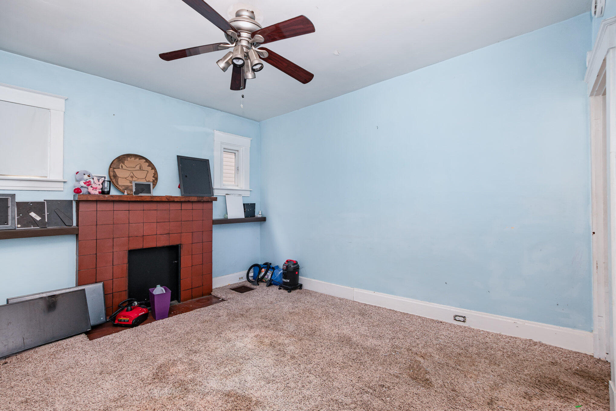 2005 Howell Street Covington, KY 41014 - Photo 4 of 17 Gallery Image 4