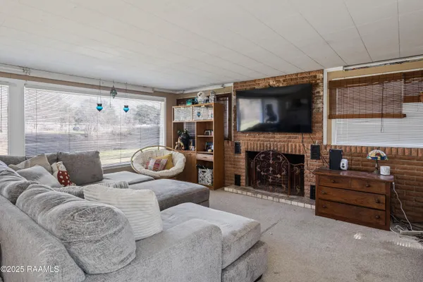 $1,200,000 | 623 East Main Street, New Iberia, LA 70560