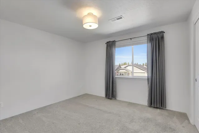 $465,000 | 2012 East C Street, Deer Park, WA 99006