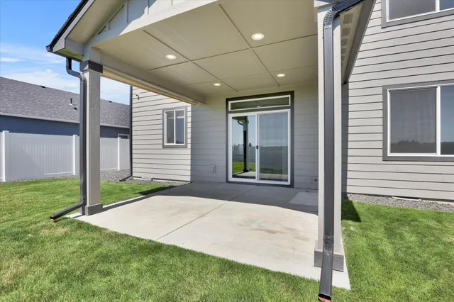 $465,000 | 2012 East C Street, Deer Park, WA 99006