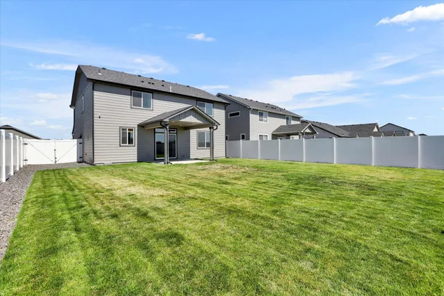 $465,000 | 2012 East C Street, Deer Park, WA 99006