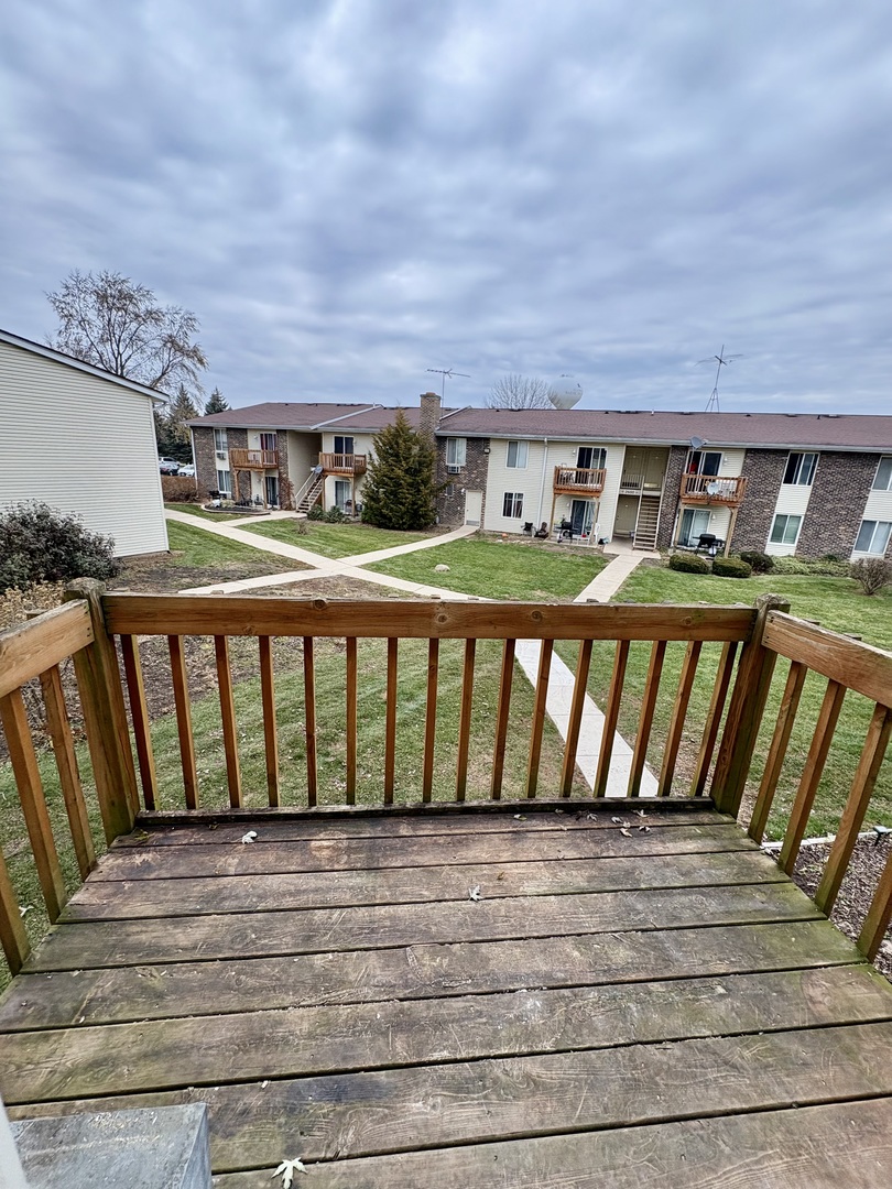 2400 Light Road, Unit 212 Oswego, IL 60543 - Photo 11 of 14