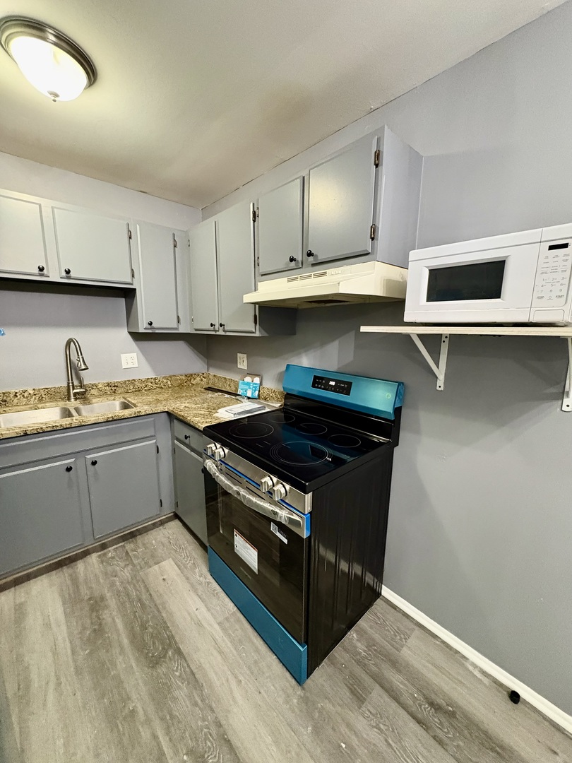 2400 Light Road, Unit 212 Oswego, IL 60543 - Photo 8 of 14