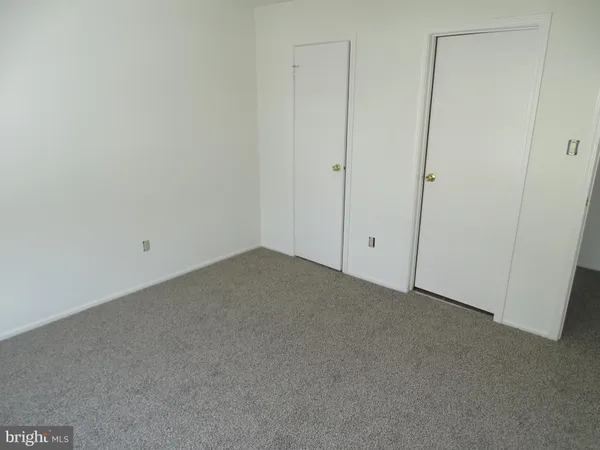 a view of a livingroom