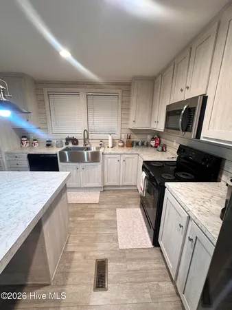 $315,000 | 9701 Penderlea Highway, Willard, NC 28478