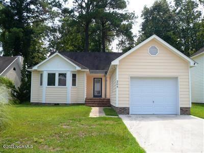 205 West Kilarny Road Wilmington, NC 28409 - Photo 1 of 34 Front