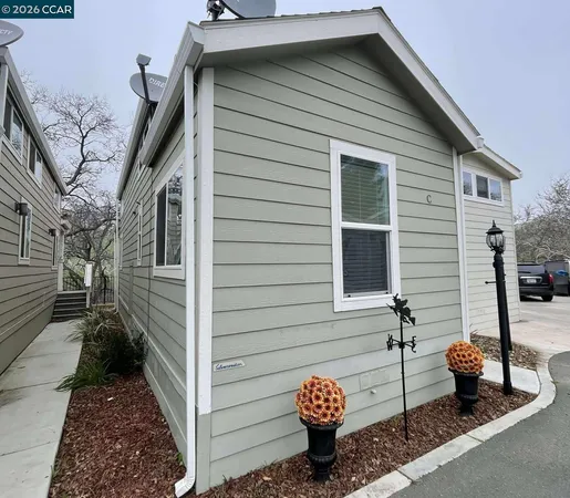 $129,900 | 16711 Marsh Creek Road, Unit C, Clayton, CA 94517