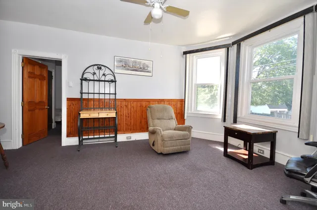 $1,750 | 223 Ryers Avenue, Cheltenham, PA 19012