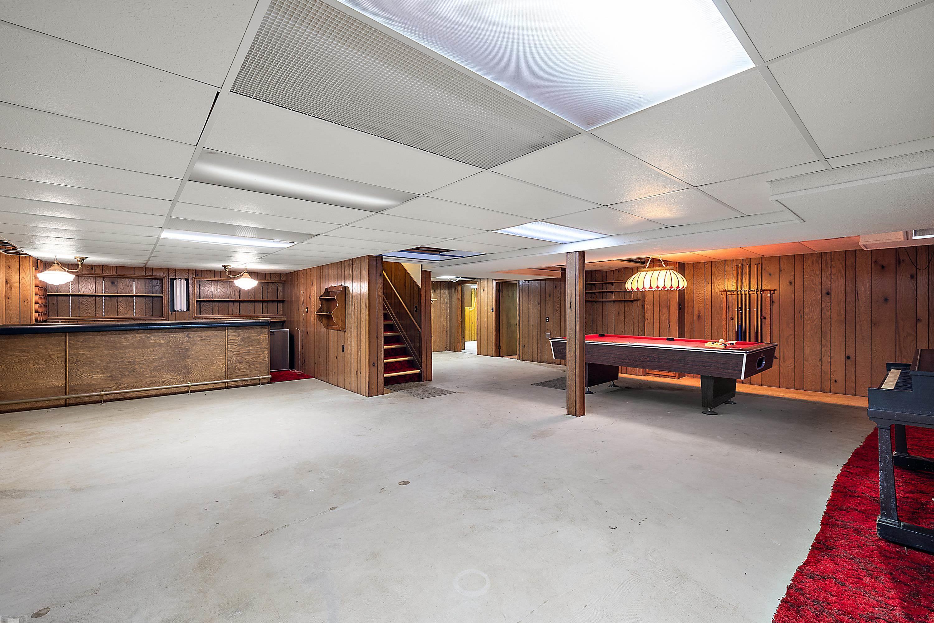 656 Canterbury Road Grosse Pointe Woods, MI 48236 - Photo 53 of 77