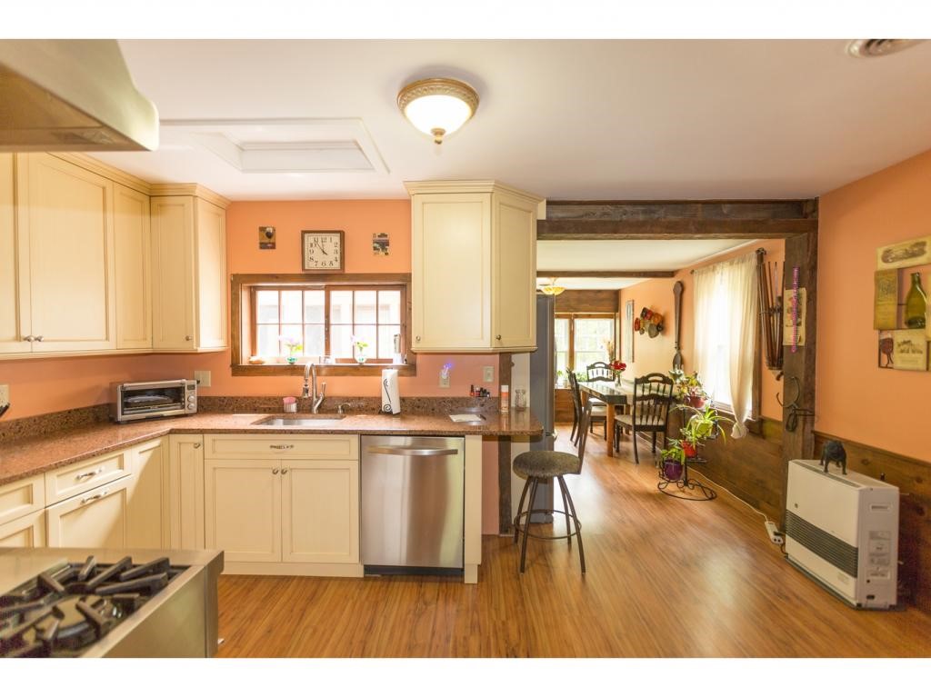 44 Joe English Road New Boston, NH 03070 - Photo 8 of 26