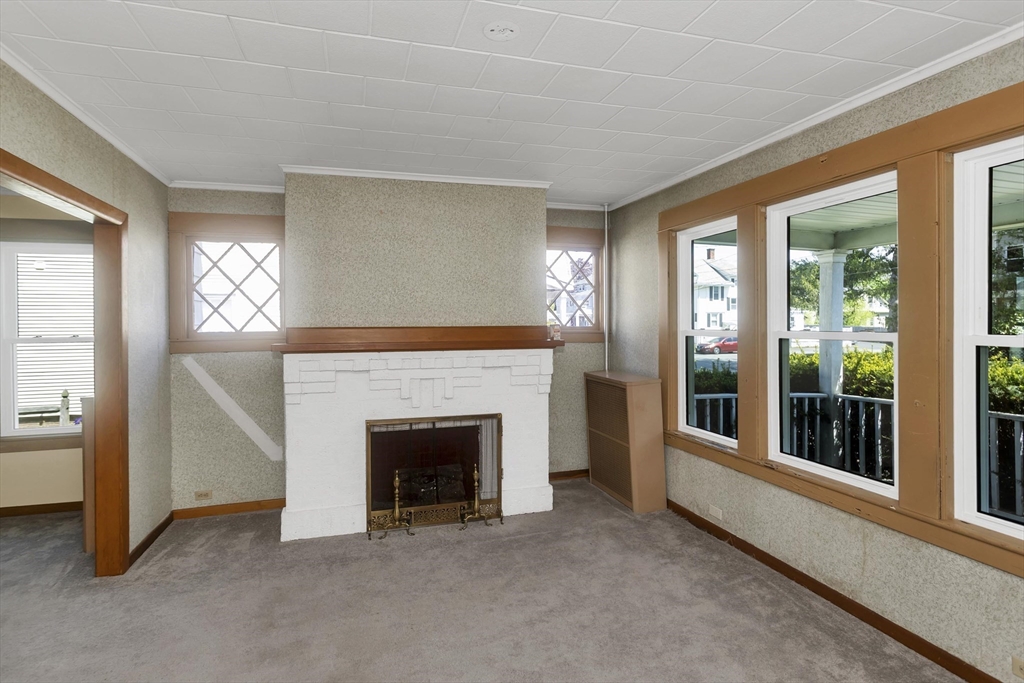 53 Calumet Road Holyoke, MA 01040 - Photo 15 of 24
