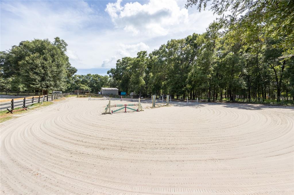 9106 Southwest 124 Street Archer, FL 32618 - Photo 41 of 57 a swimming pool view