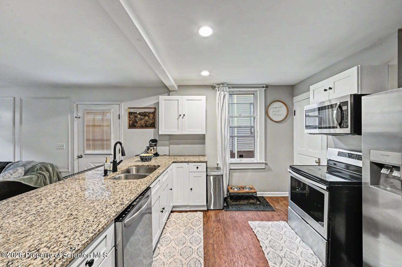 933 Fisk Street Scranton, PA 18509 - Photo 31 of 63 Kitchen