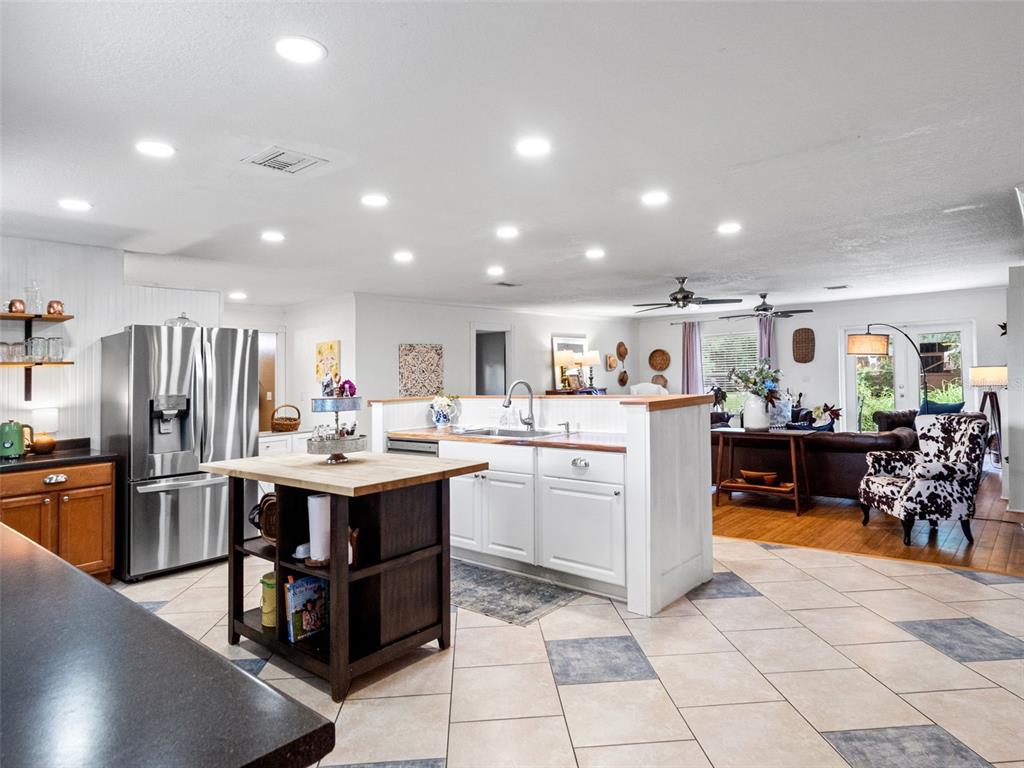 2827 Hammock Grove Road Groveland, FL 34736 - Photo 11 of 66 Gallery Image 11