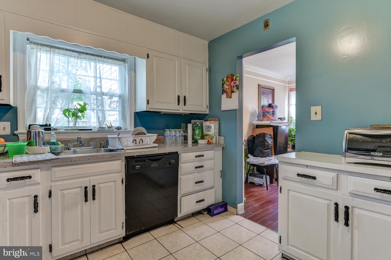 2614 Higbee Road Adelphi, MD 20783 - Photo 19 of 44 Kitchen