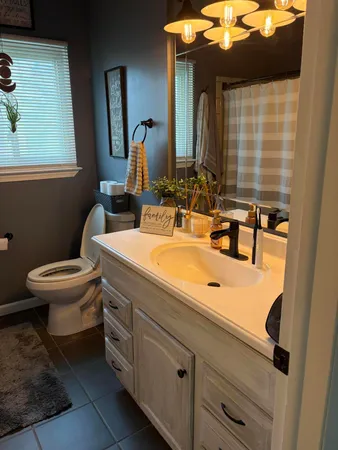 $369,000 | 38000 Hixford Place, Westland, MI 48185