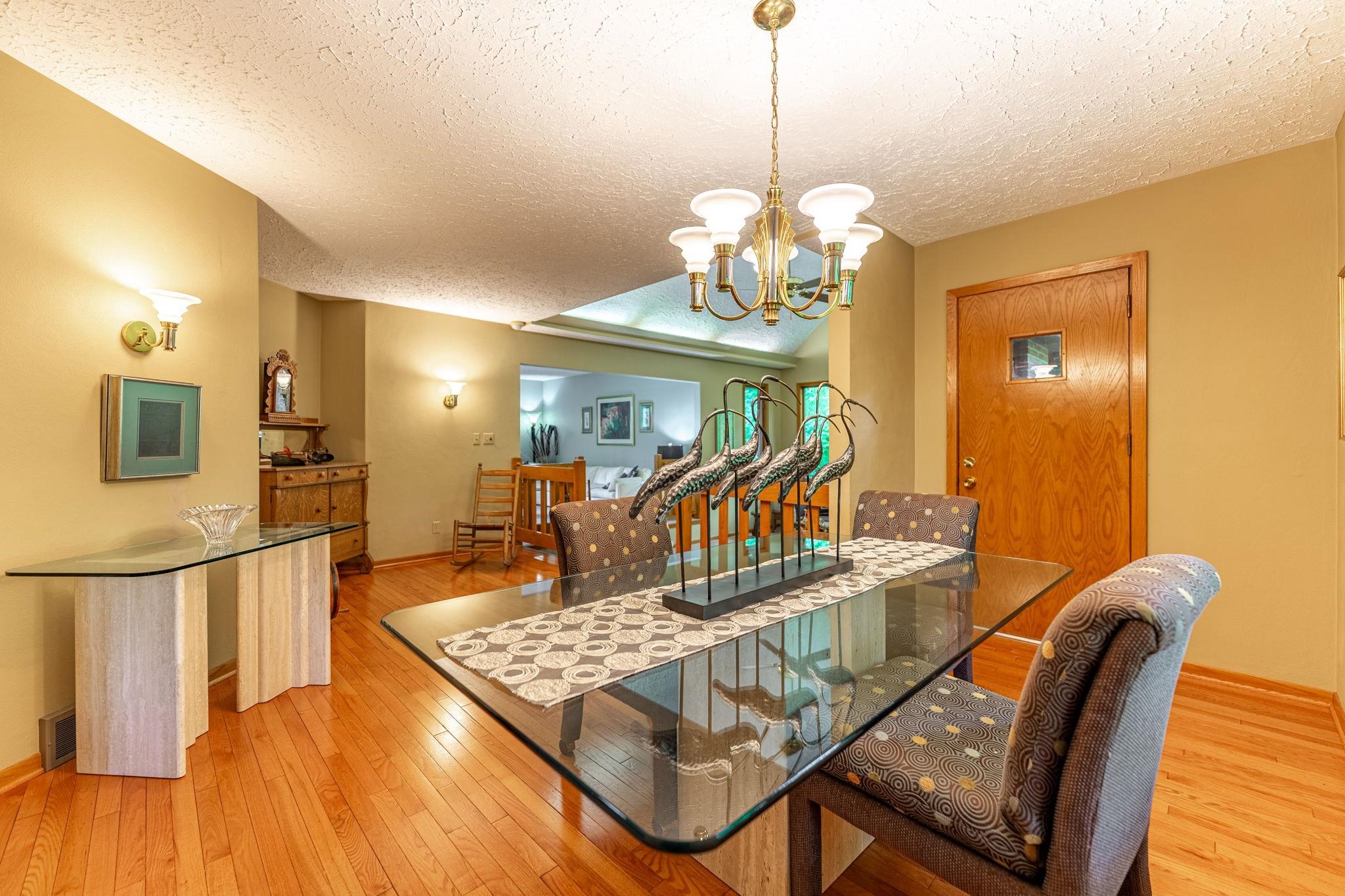 4303 Singleton Close Rockford, IL 61107 - Photo 16 of 73