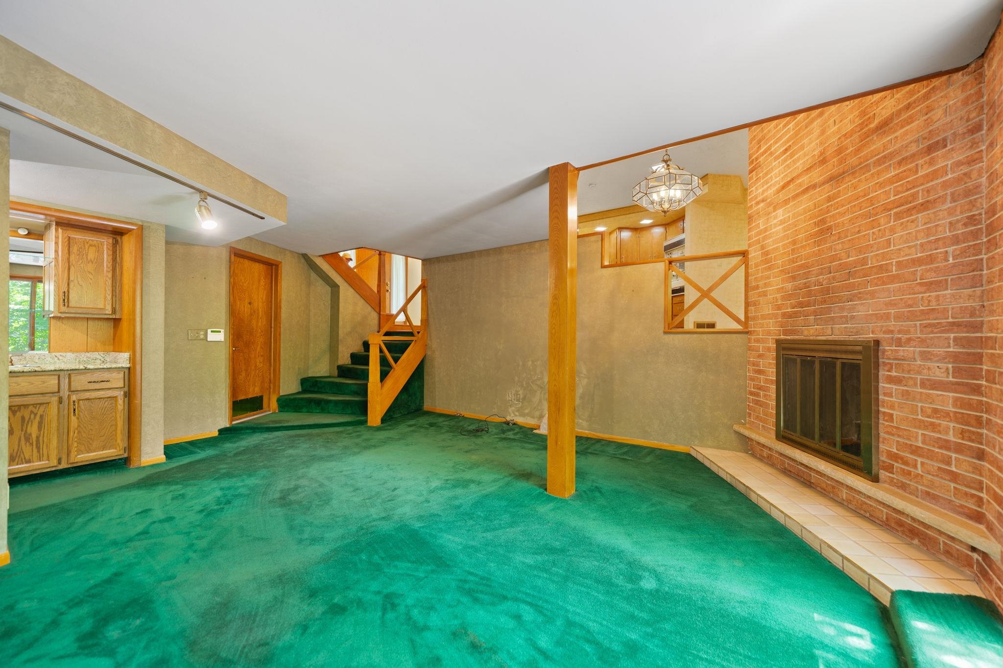 4303 Singleton Close Rockford, IL 61107 - Photo 40 of 73