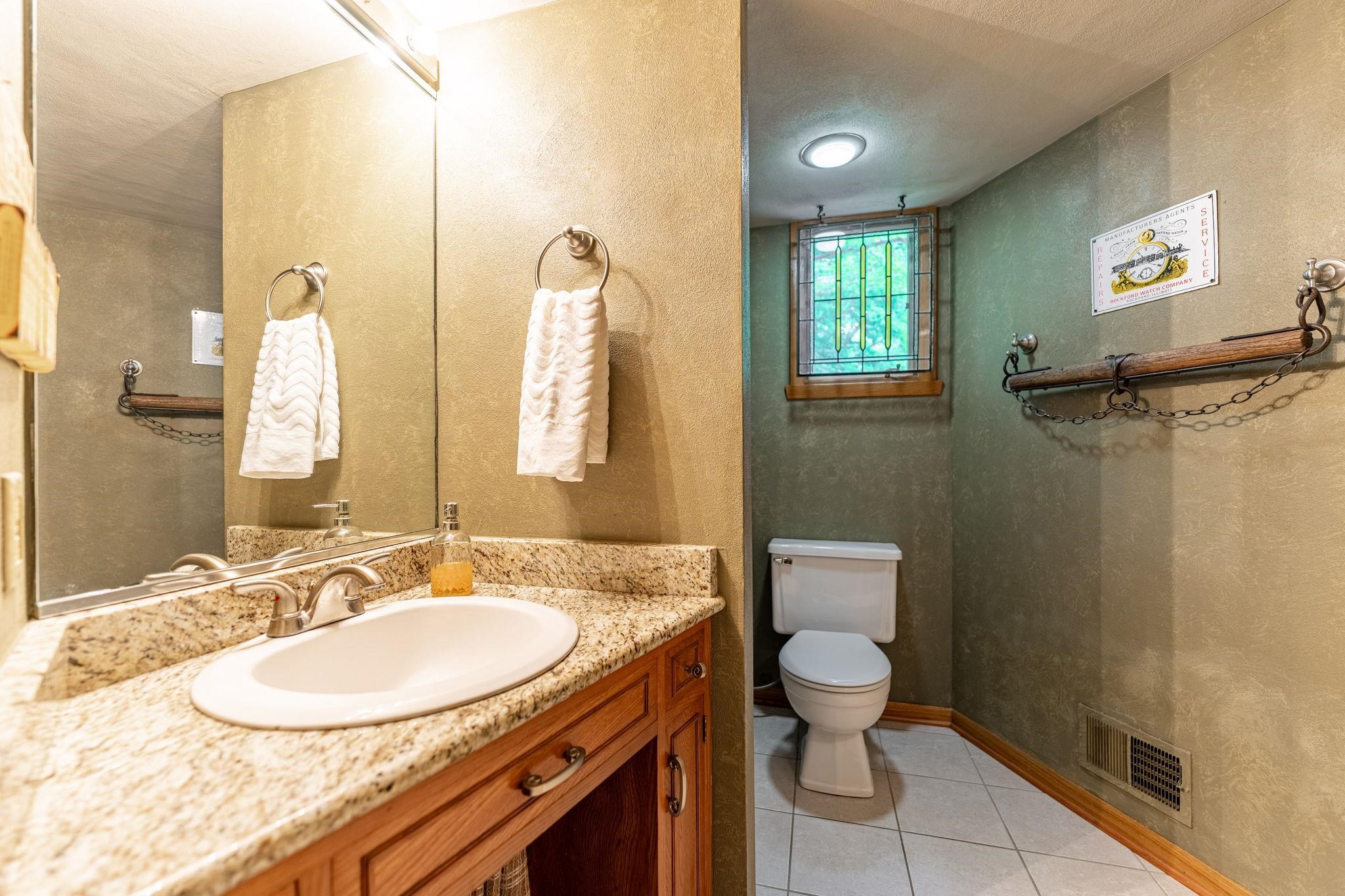 4303 Singleton Close Rockford, IL 61107 - Photo 41 of 73