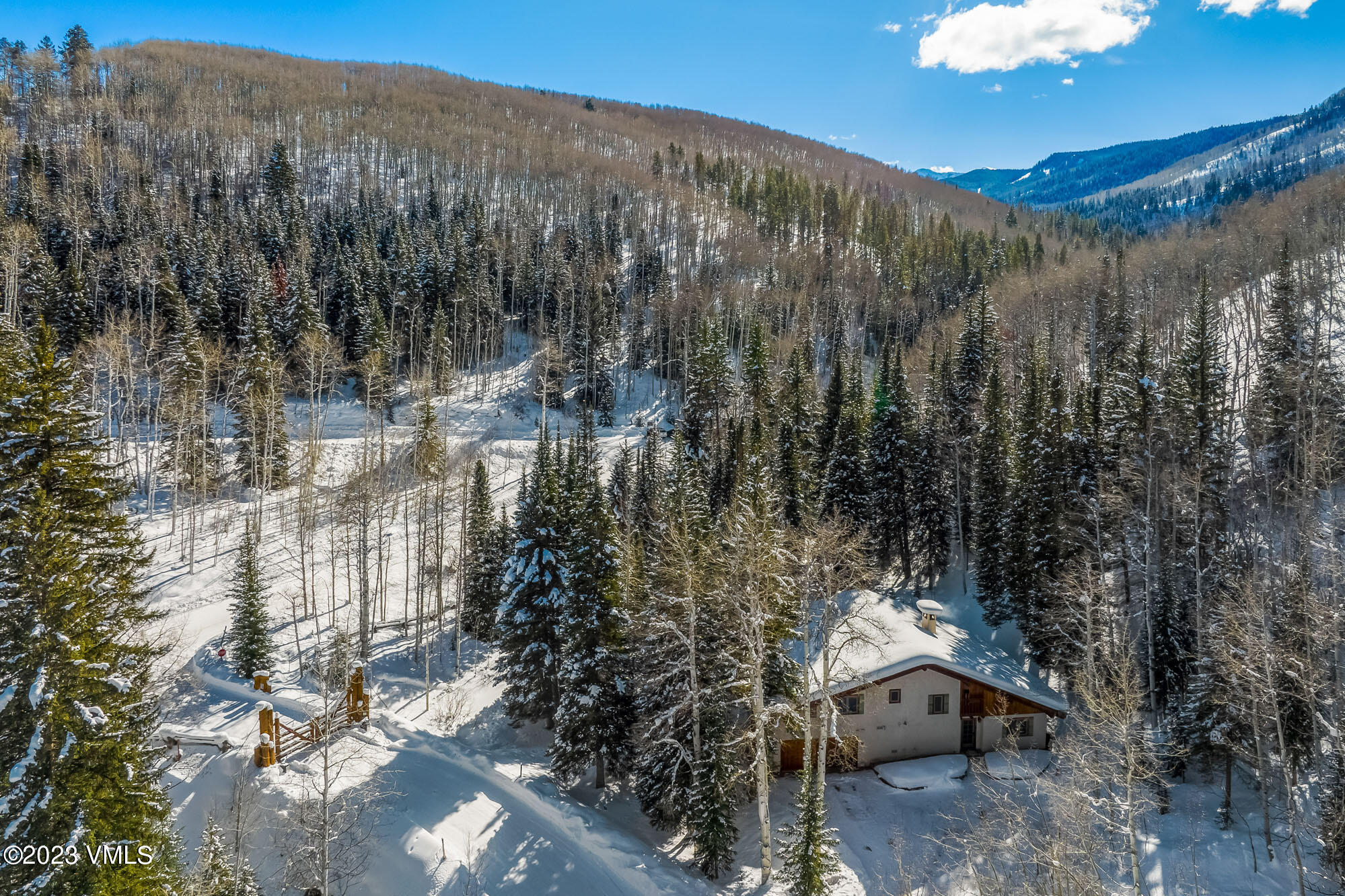 25 Casteel Creek Road Edwards, CO 81632 - Photo 39 of 87 a view of a city with lush green forest