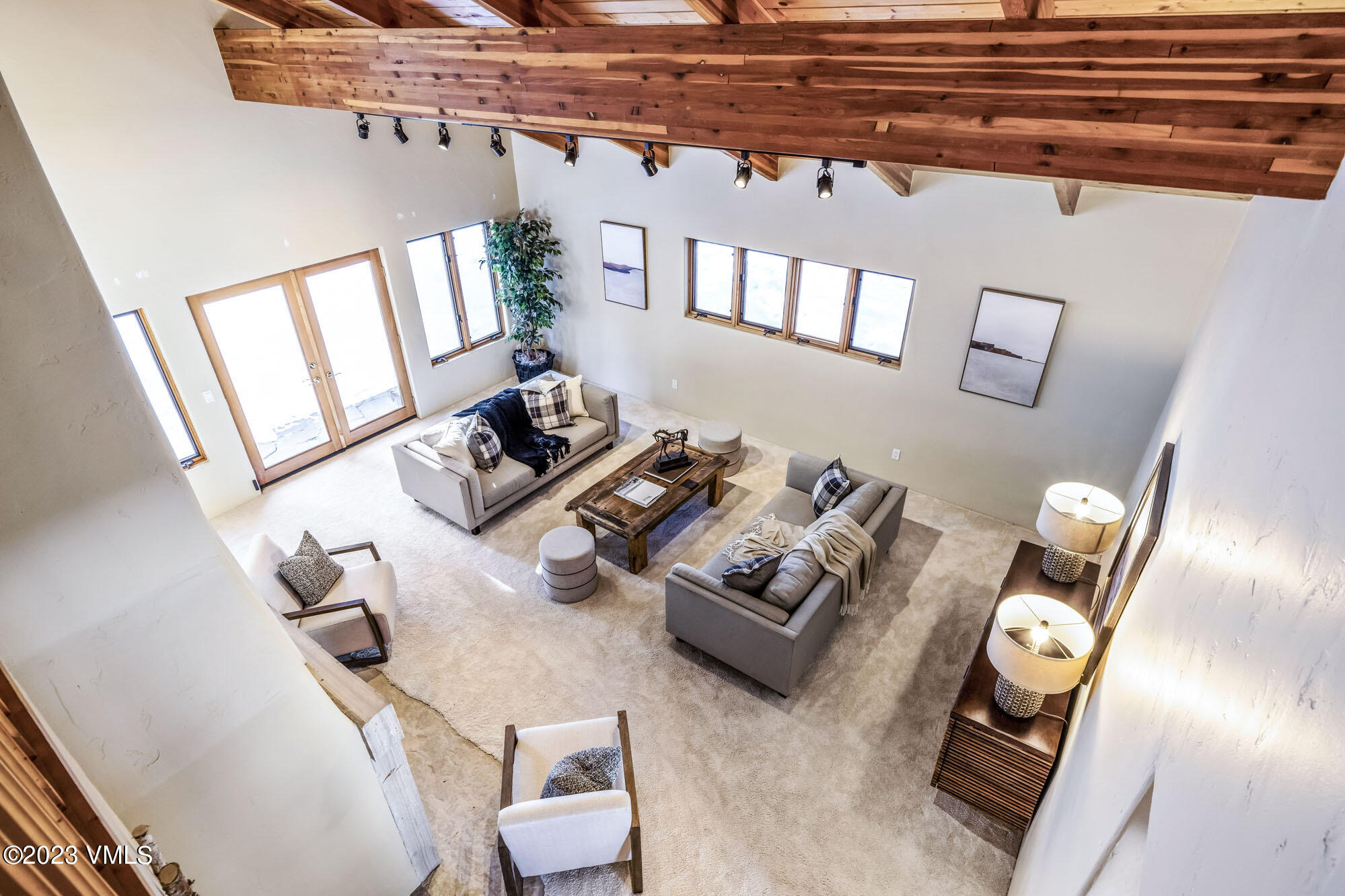 25 Casteel Creek Road Edwards, CO 81632 - Photo 10 of 87 a living room with furniture and a mirror