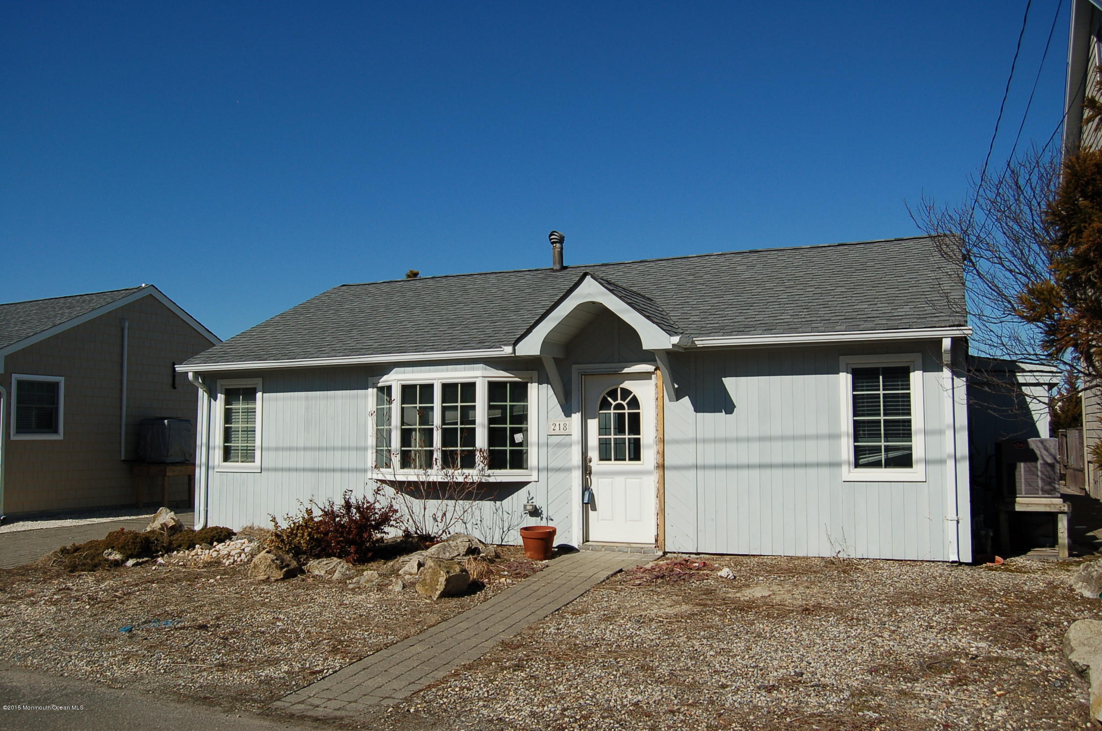 218 Silver Beach Road Lavallette, NJ 08735 - Photo 3 of 7 DSC_0689.JPG