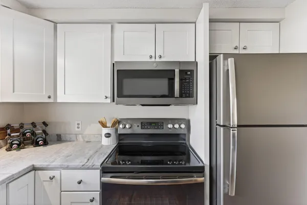 $349,000 | 139 Broadway, Unit 9, South Portland, ME 04106