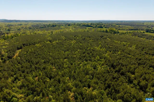 $3,750,000 | 400 Doe Lane, Chatham, VA 24531