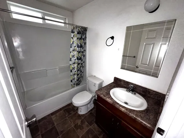 $409,000 | 135 Makaena Place, Kaunakakai, HI 96748