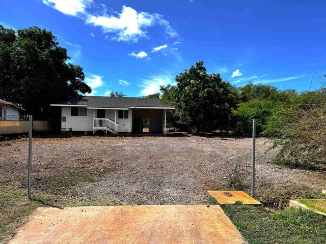 $409,000 | 135 Makaena Place, Kaunakakai, HI 96748