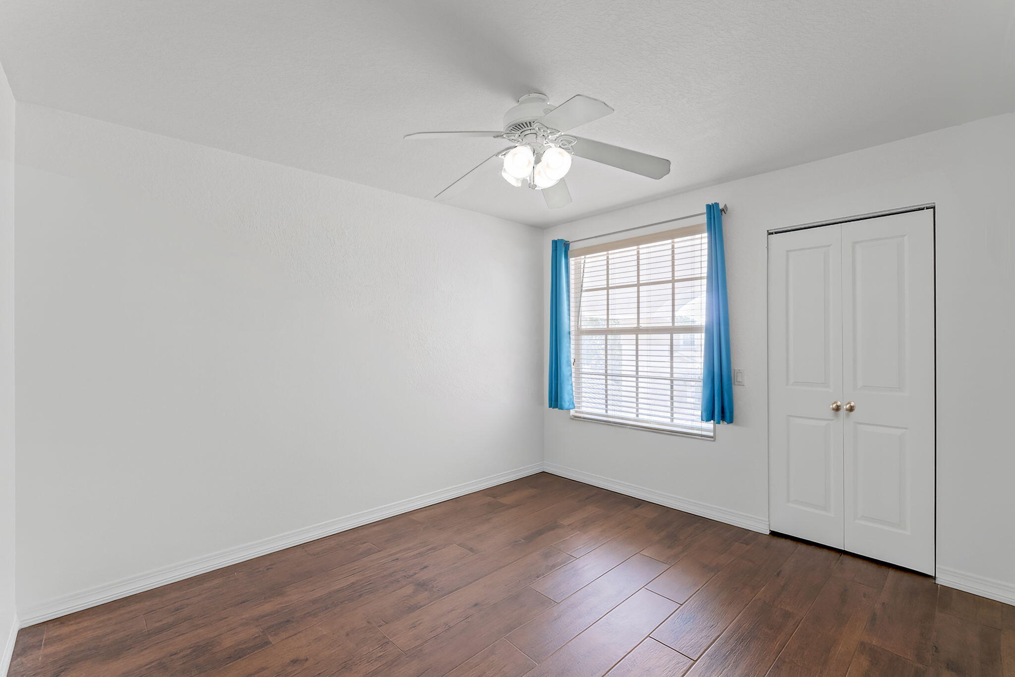 5033 Solar Point Drive Greenacres, FL 33463 - Photo 15 of 29 30-web-or-mls-A7406224