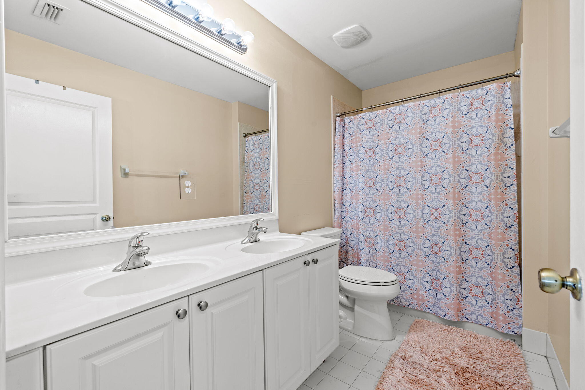 5033 Solar Point Drive Greenacres, FL 33463 - Photo 19 of 29 36-web-or-mls-A7406221